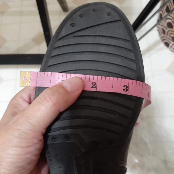 Women's Distressed Leather Mid Boots Size 7 - Picture 8 of 8